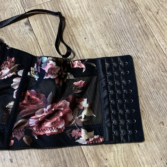 Flower corset top size 75B - Picture 3 of 5